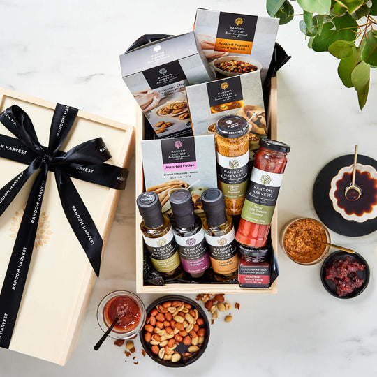 How to Choose the Perfect Christmas Hamper for Every Personality