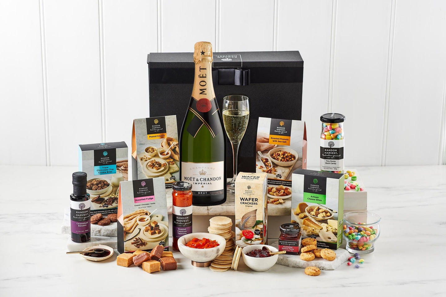 Moët Luxury Champagne Hamper