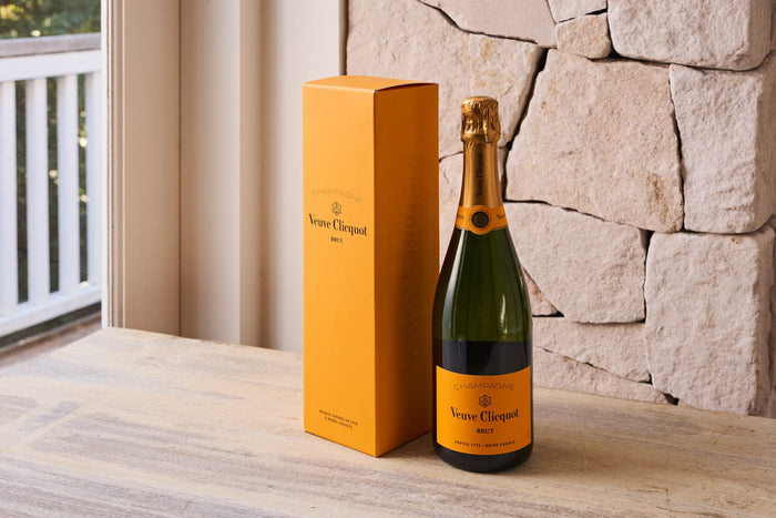 Champagne (Veuve Clicquot)